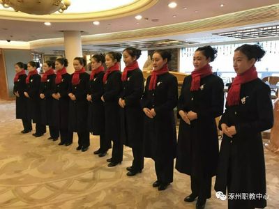 校園動態(tài)|涿州職教中心11名旅游專業(yè)學生參與全國政協(xié)常委會會議禮儀與會展服務